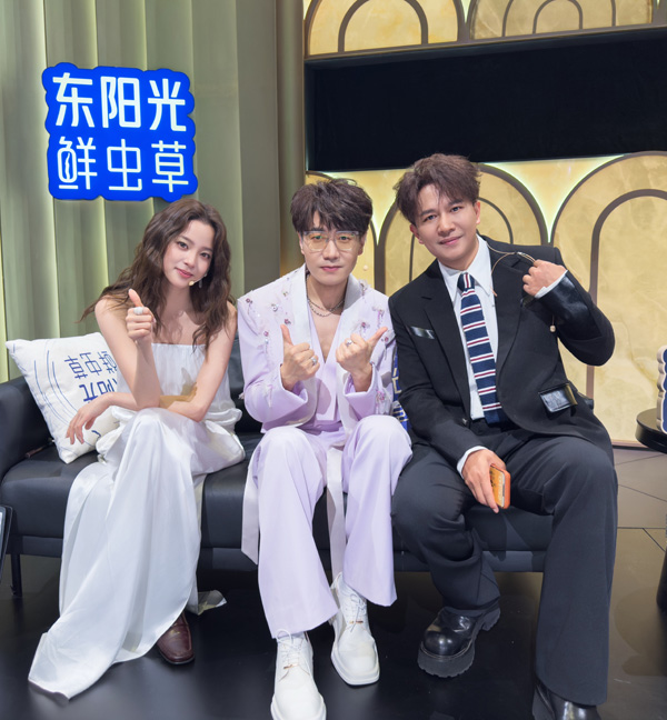 欢子加盟《天赐的声音7》引热议,经典歌手能否再造金曲? 欢子加盟《天赐的声音7》引热议,经典歌手能否再造金曲? 剧照2